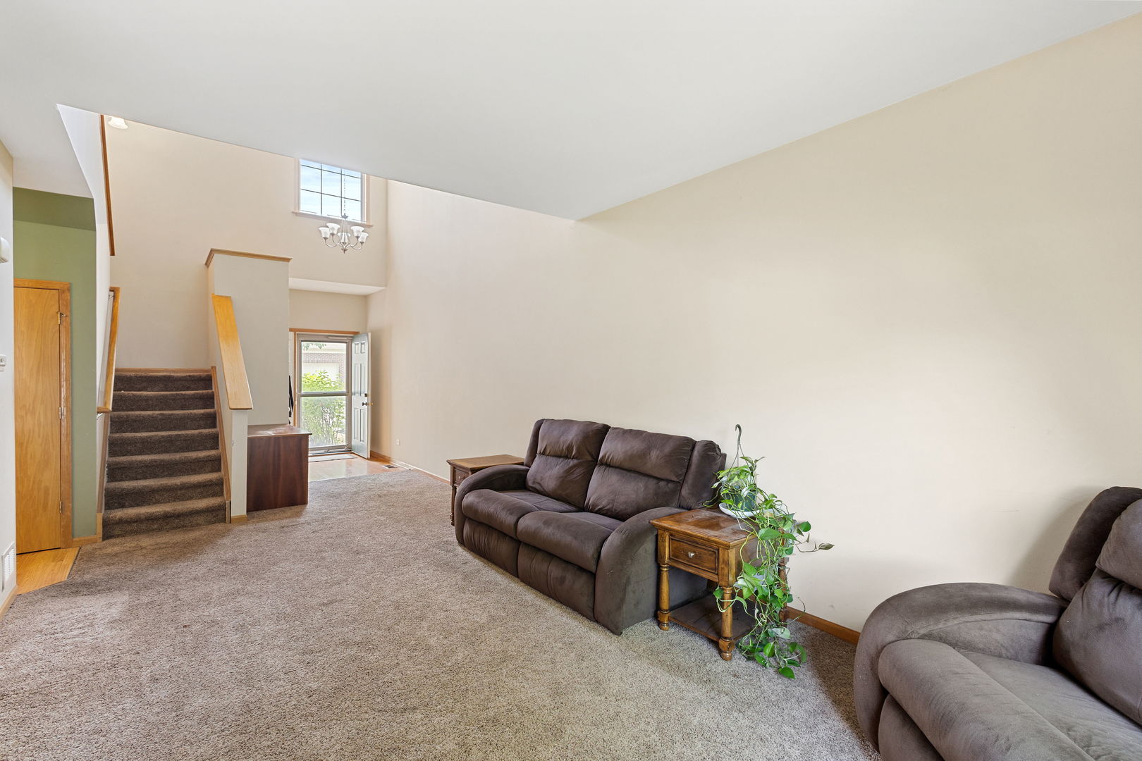 17537 S Gilbert Drive, Lockport, IL 60441