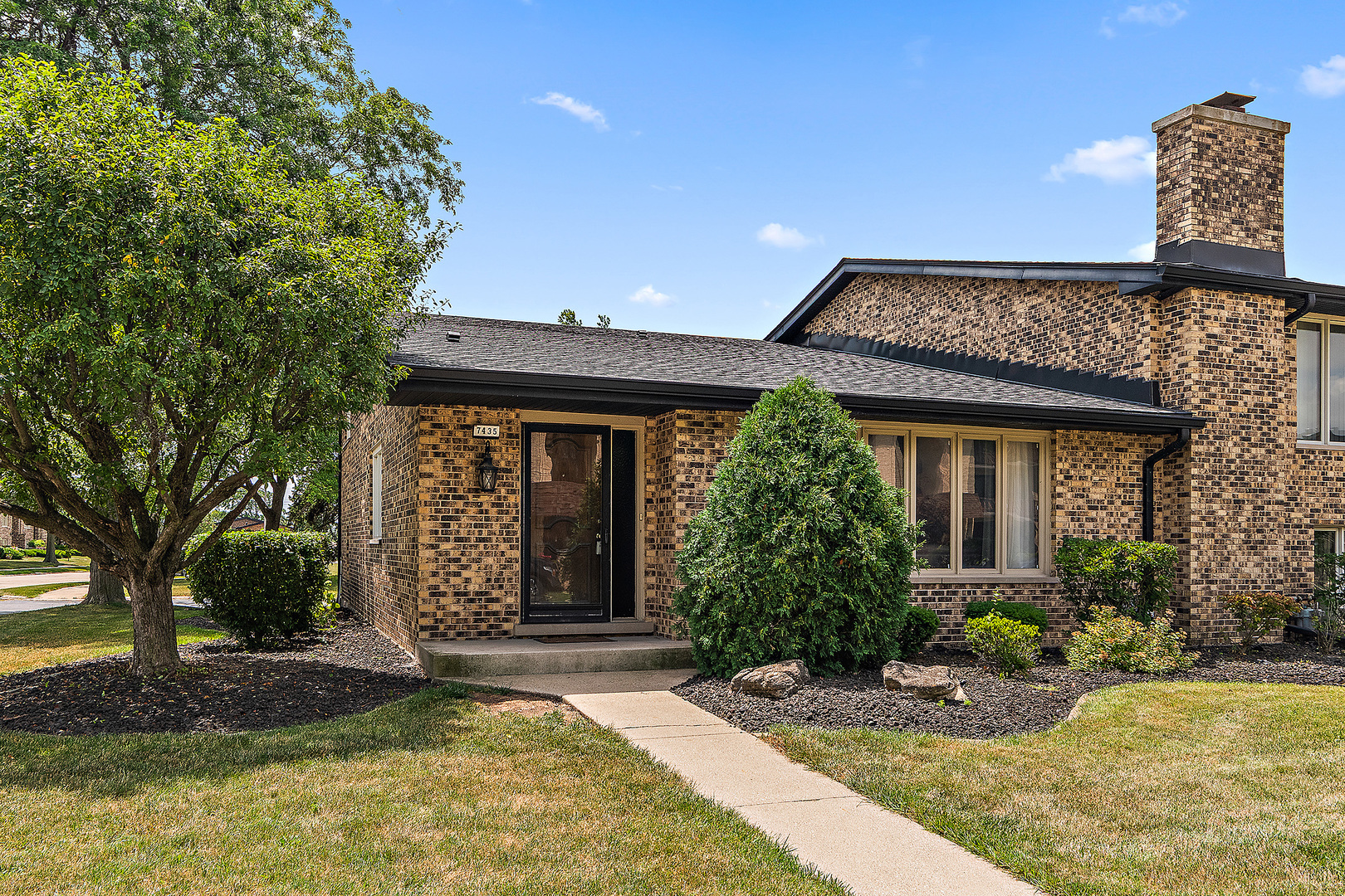 7435 W 153rd Street, Orland Park, IL 60462