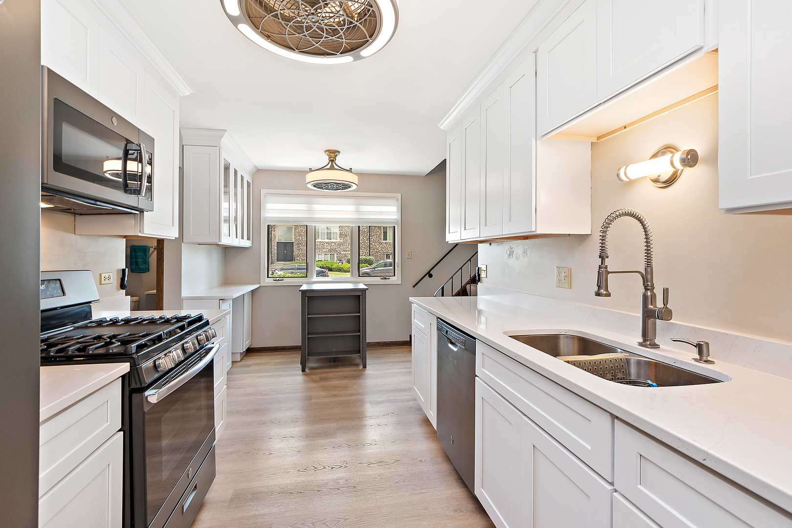 7435 W 153rd Street, Orland Park, IL 60462