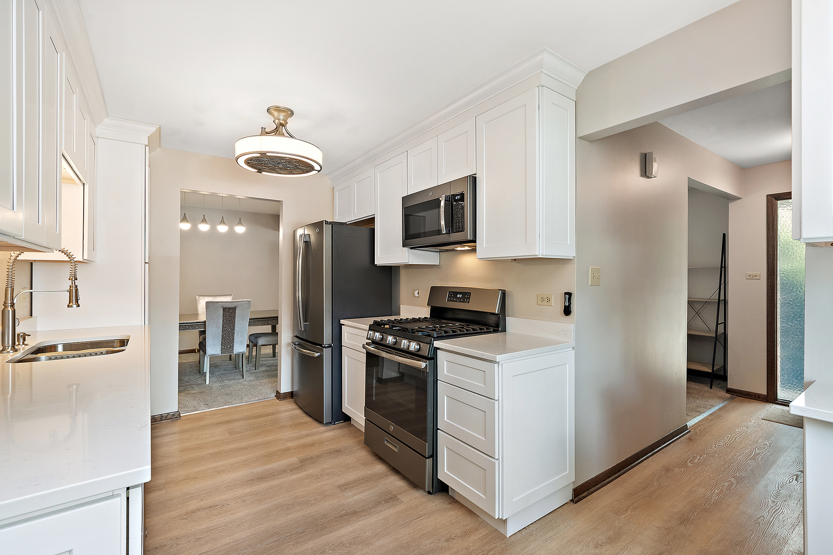 7435 W 153rd Street, Orland Park, IL 60462