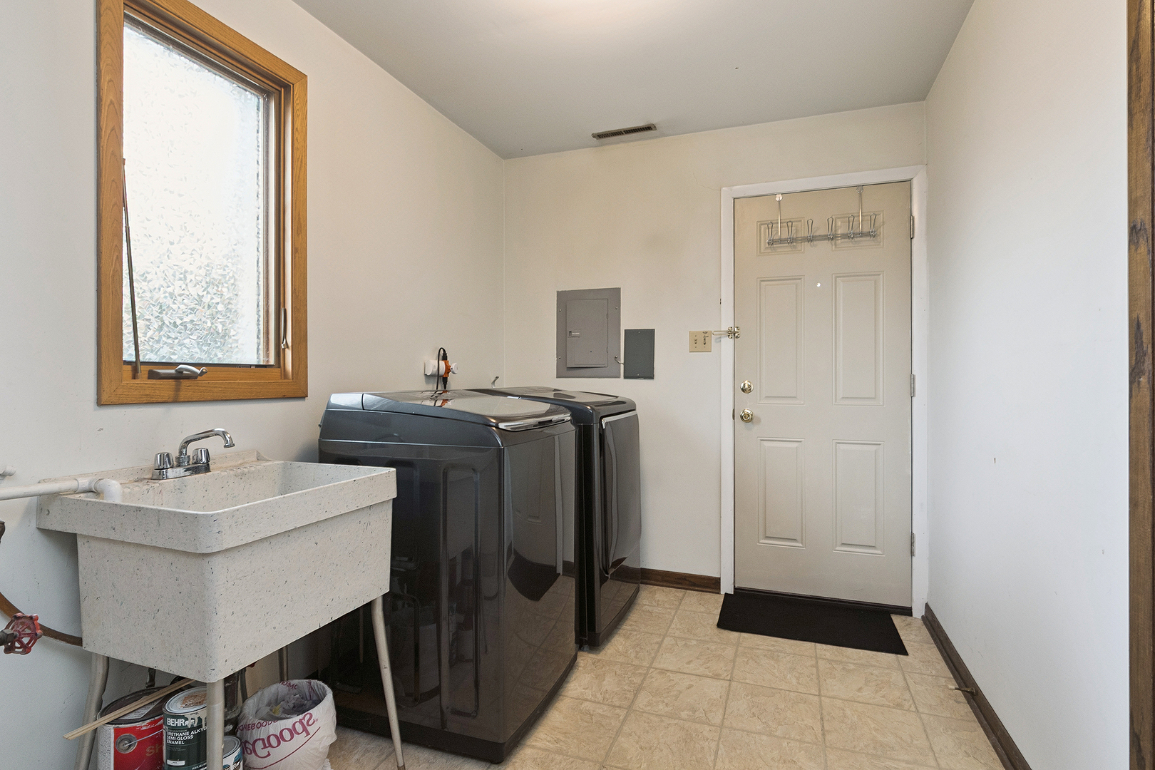 7435 W 153rd Street, Orland Park, IL 60462