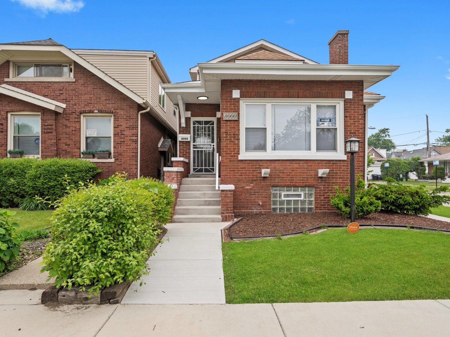 8000 S Harper Avenue, Chicago, IL 60619