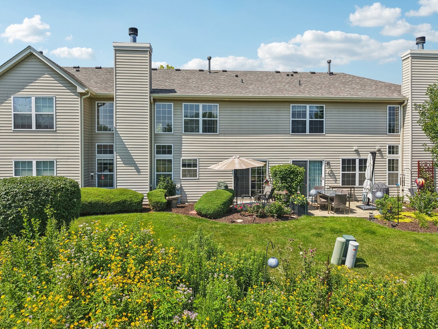 452 Blue Springs Drive, Fox Lake, IL 60020