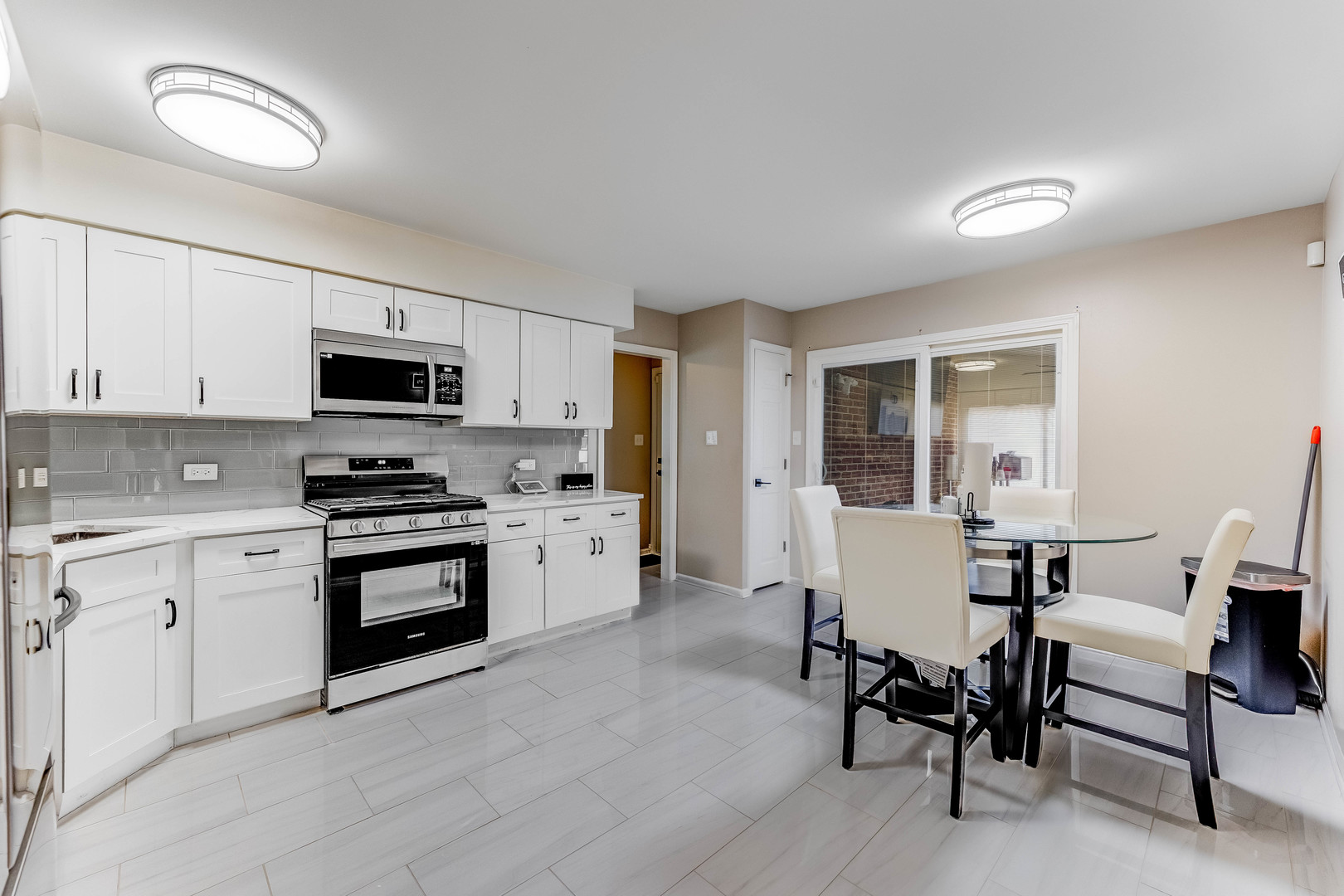 4010 190th Street, Country Club Hills, IL 60478
