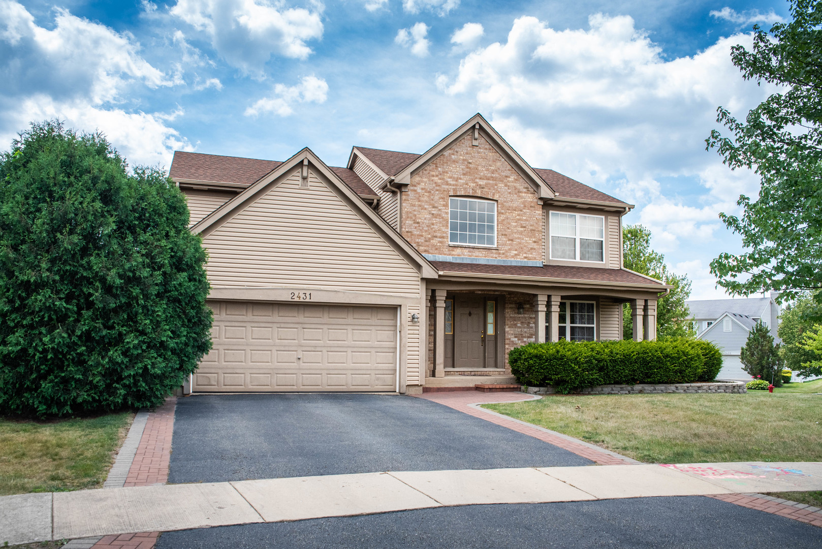 2431 Blue Spruce Court, Aurora, IL 60502