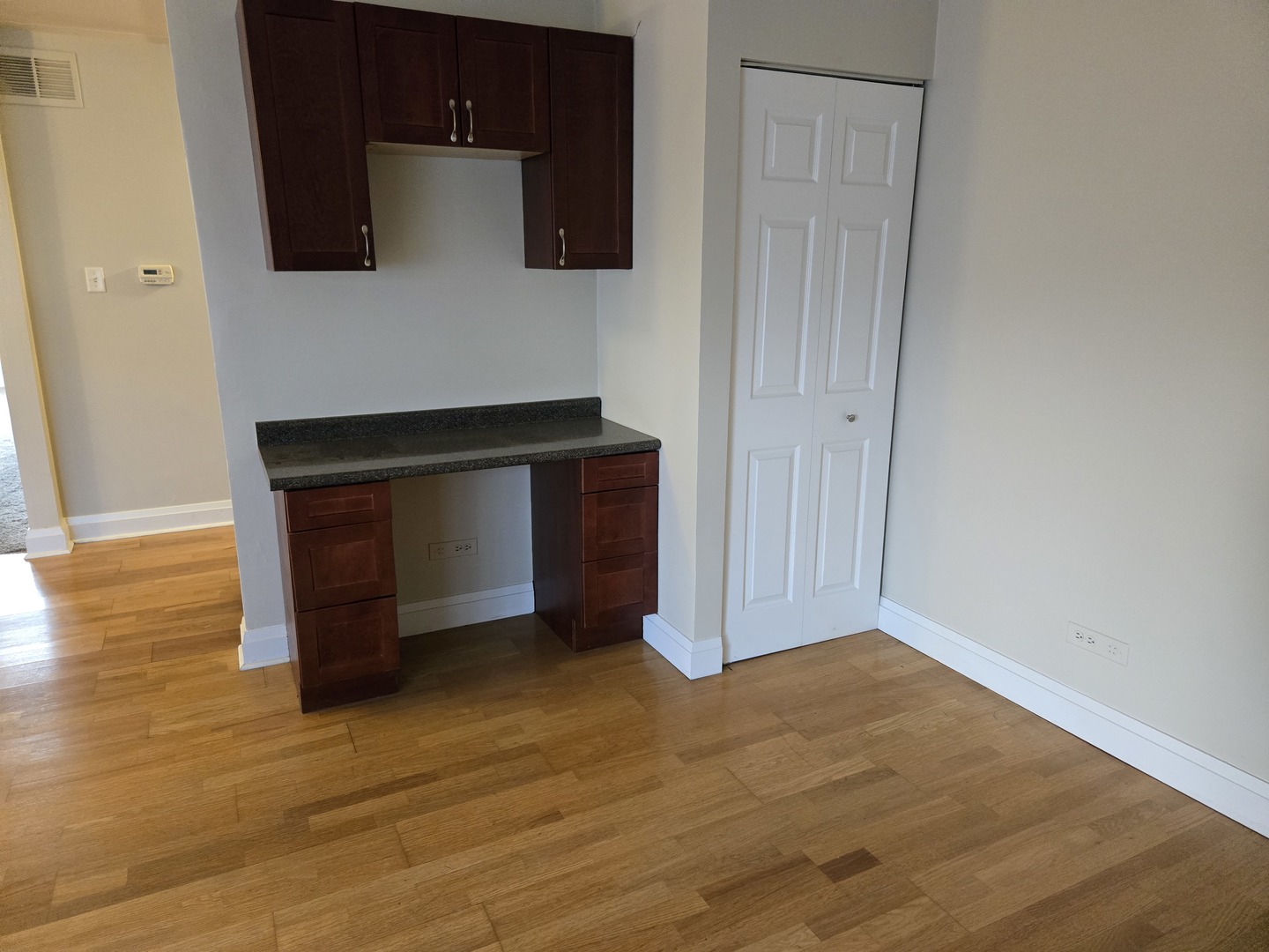 3909 W W 123RD ST. Street #205A, Alsip, IL 60803