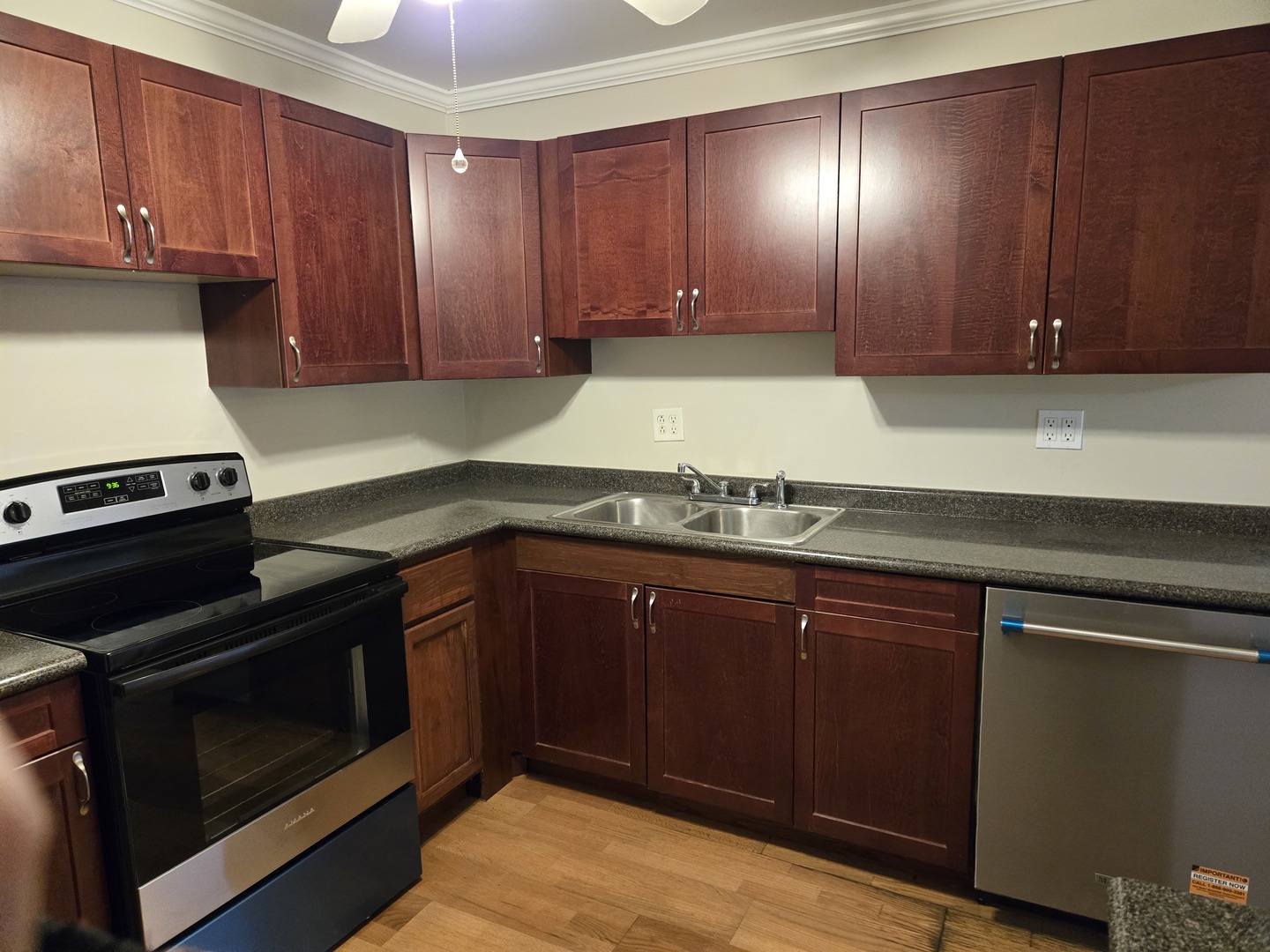 3909 W W 123RD ST. Street #205A, Alsip, IL 60803