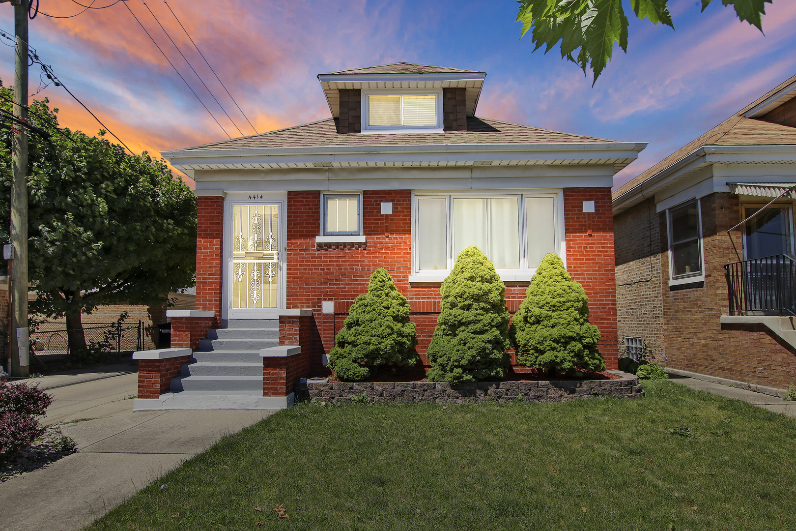 4414 N Monitor Avenue, Chicago, IL 60630