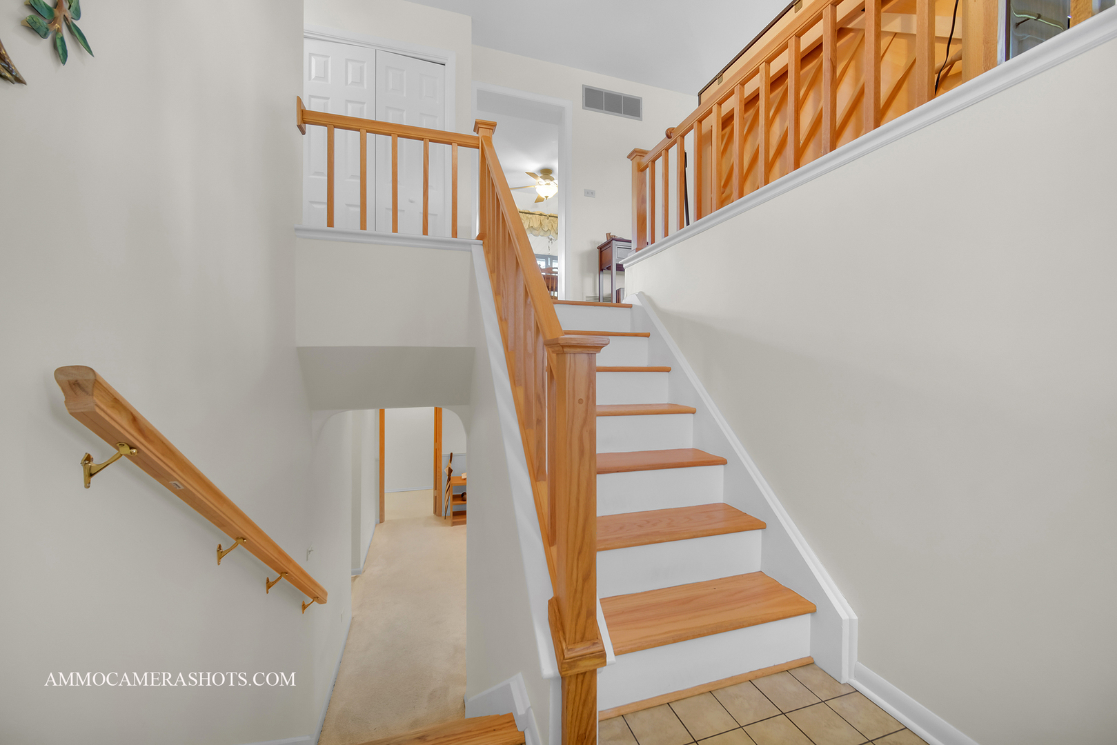 2S165 Huntington Court, Glen Ellyn, IL 60137