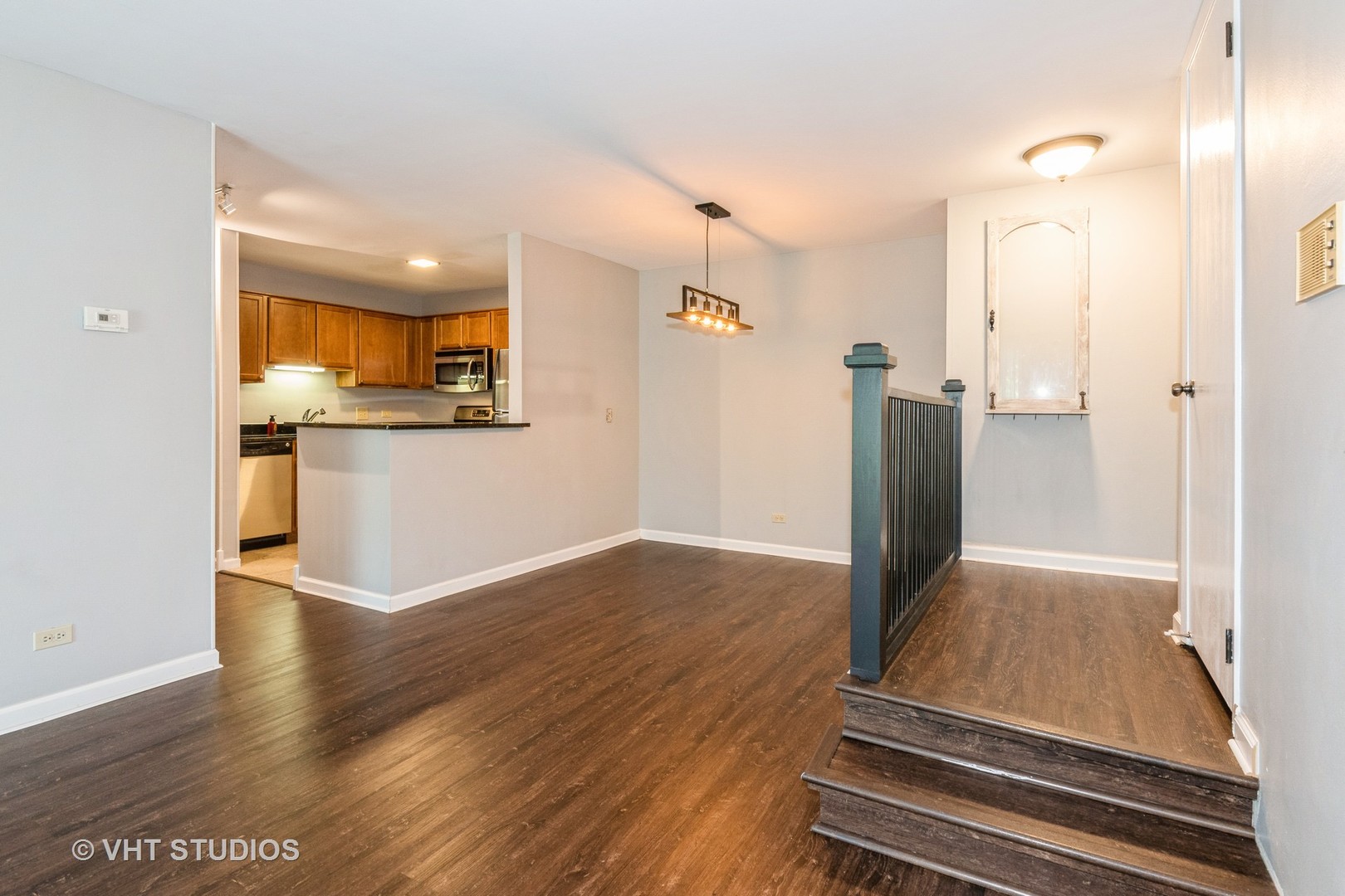 1561 Raymond Drive #103, Naperville, IL 60563