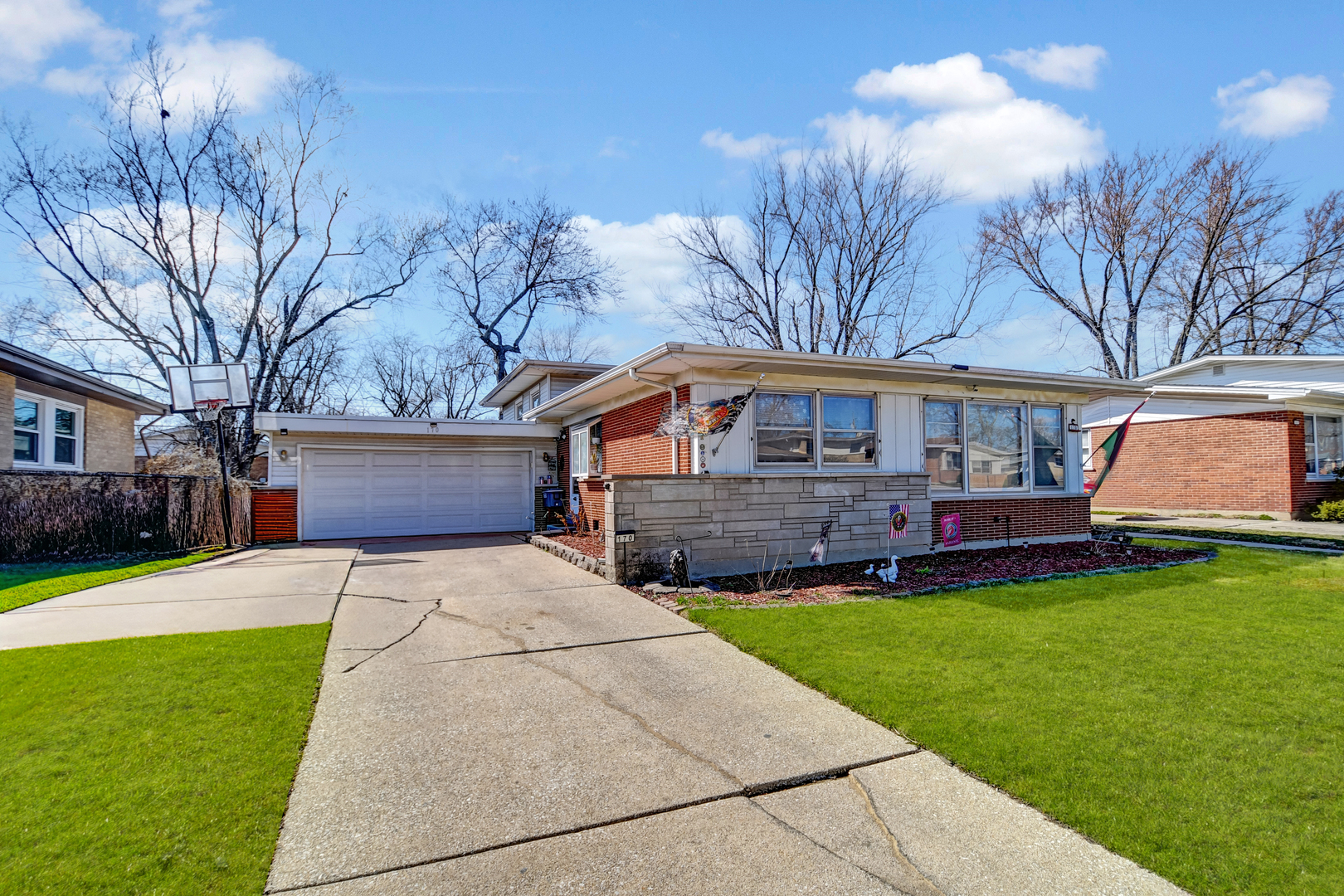 170 S SERENA Drive, Chicago Heights, IL 60411