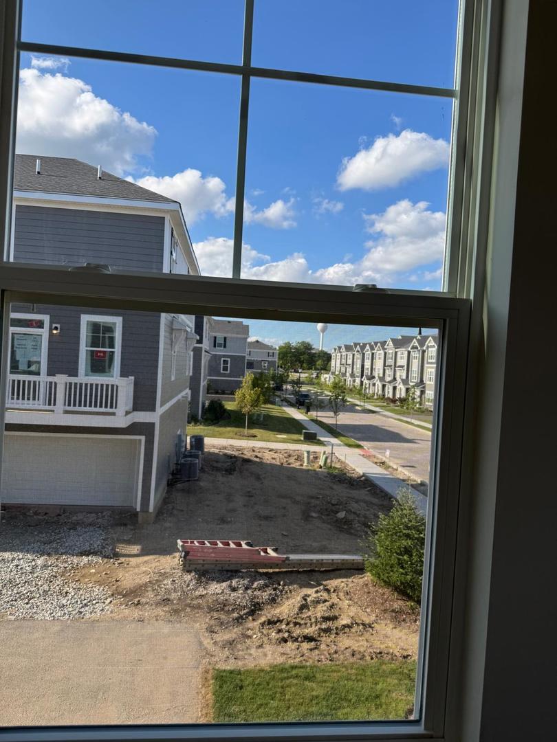 2156 Glacier Street #2156, Mundelein, IL 60060