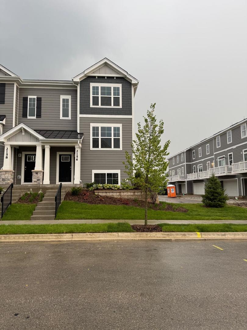 2156 Glacier Street #2156, Mundelein, IL 60060