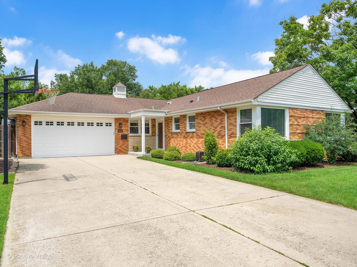 5416 Howard Avenue, Western Springs, IL 60558