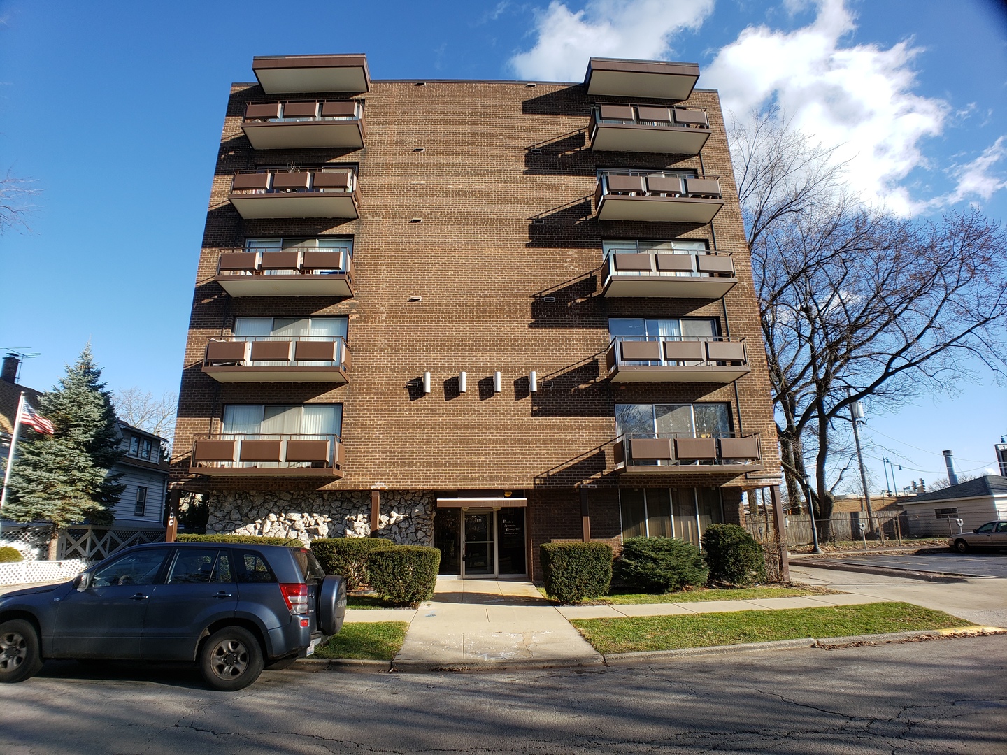 336 Lathrop Avenue #601, Forest Park, IL 60130