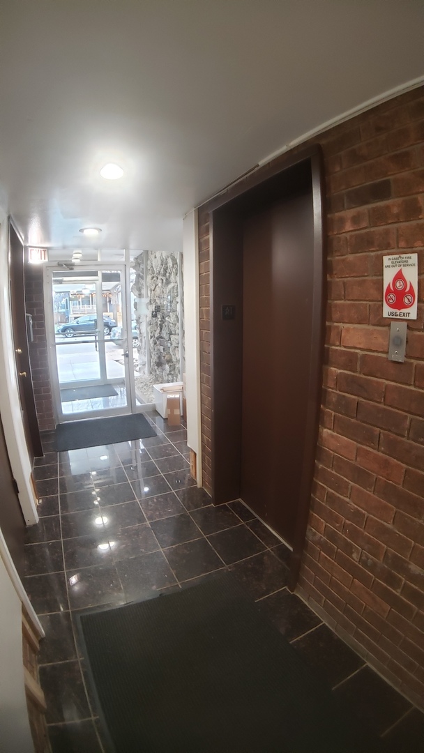 336 Lathrop Avenue #601, Forest Park, IL 60130