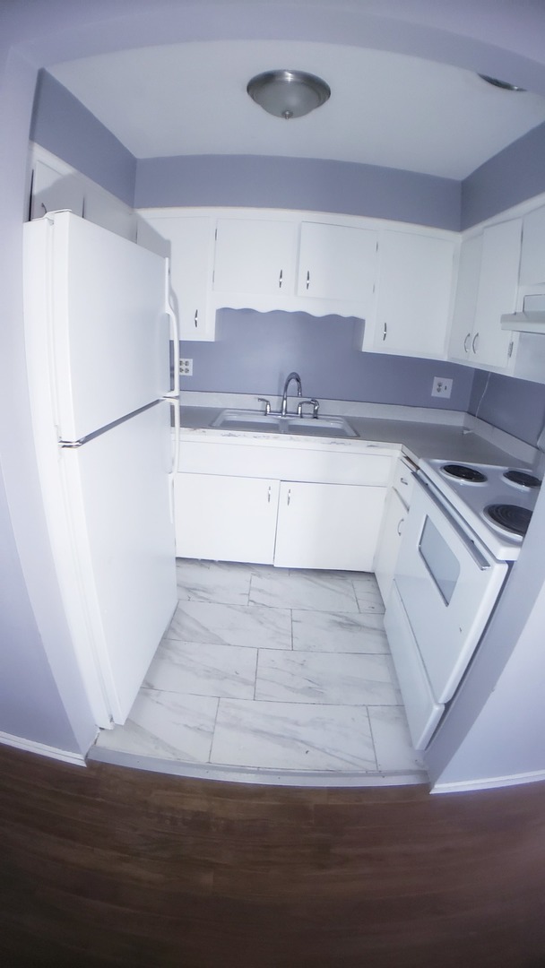 336 Lathrop Avenue #601, Forest Park, IL 60130