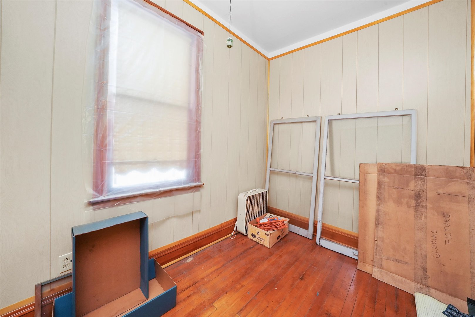 4852 S Wood Street, Chicago, IL 60609