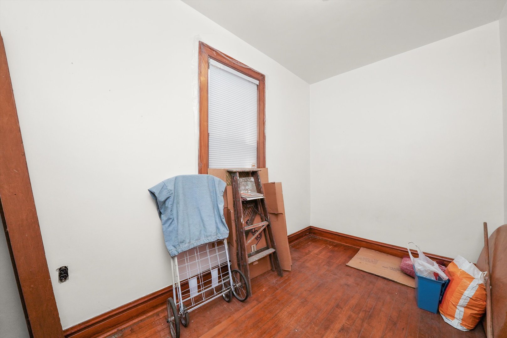 4852 S Wood Street, Chicago, IL 60609