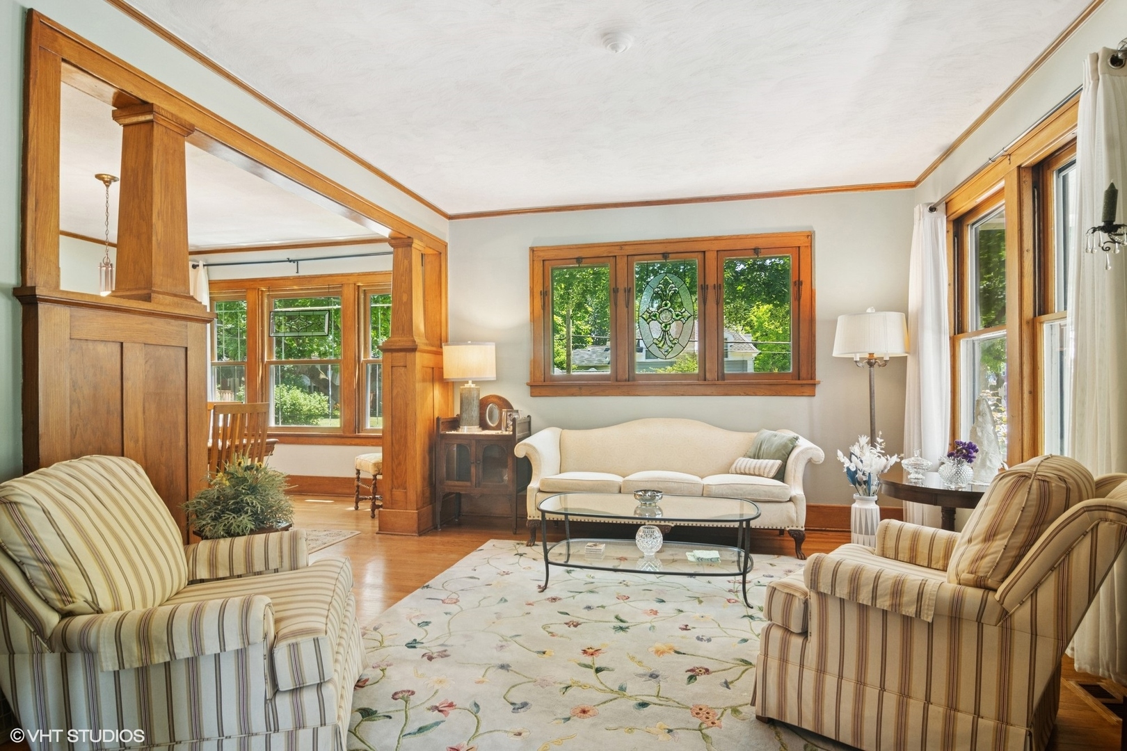 300 W Fremont Street, Arlington Heights, IL 60004