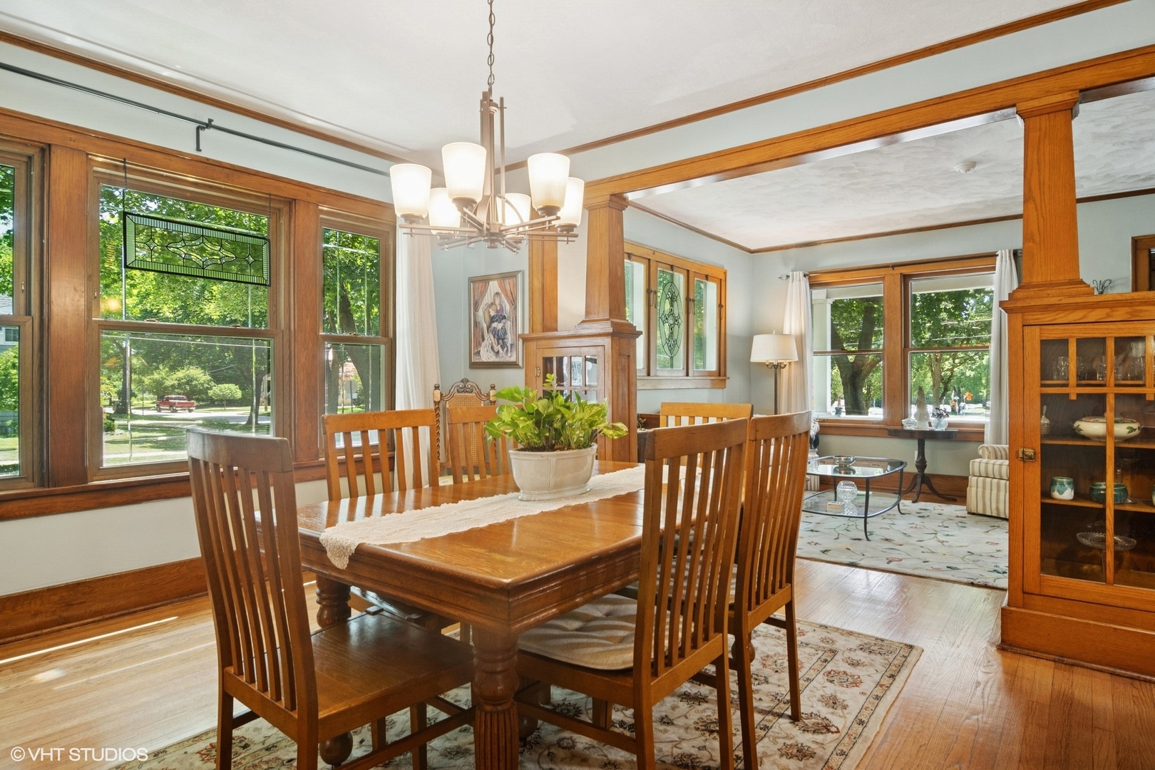 300 W Fremont Street, Arlington Heights, IL 60004