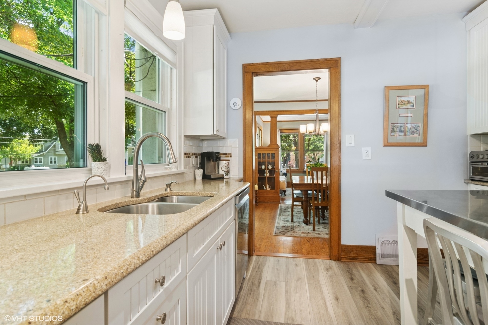 300 W Fremont Street, Arlington Heights, IL 60004