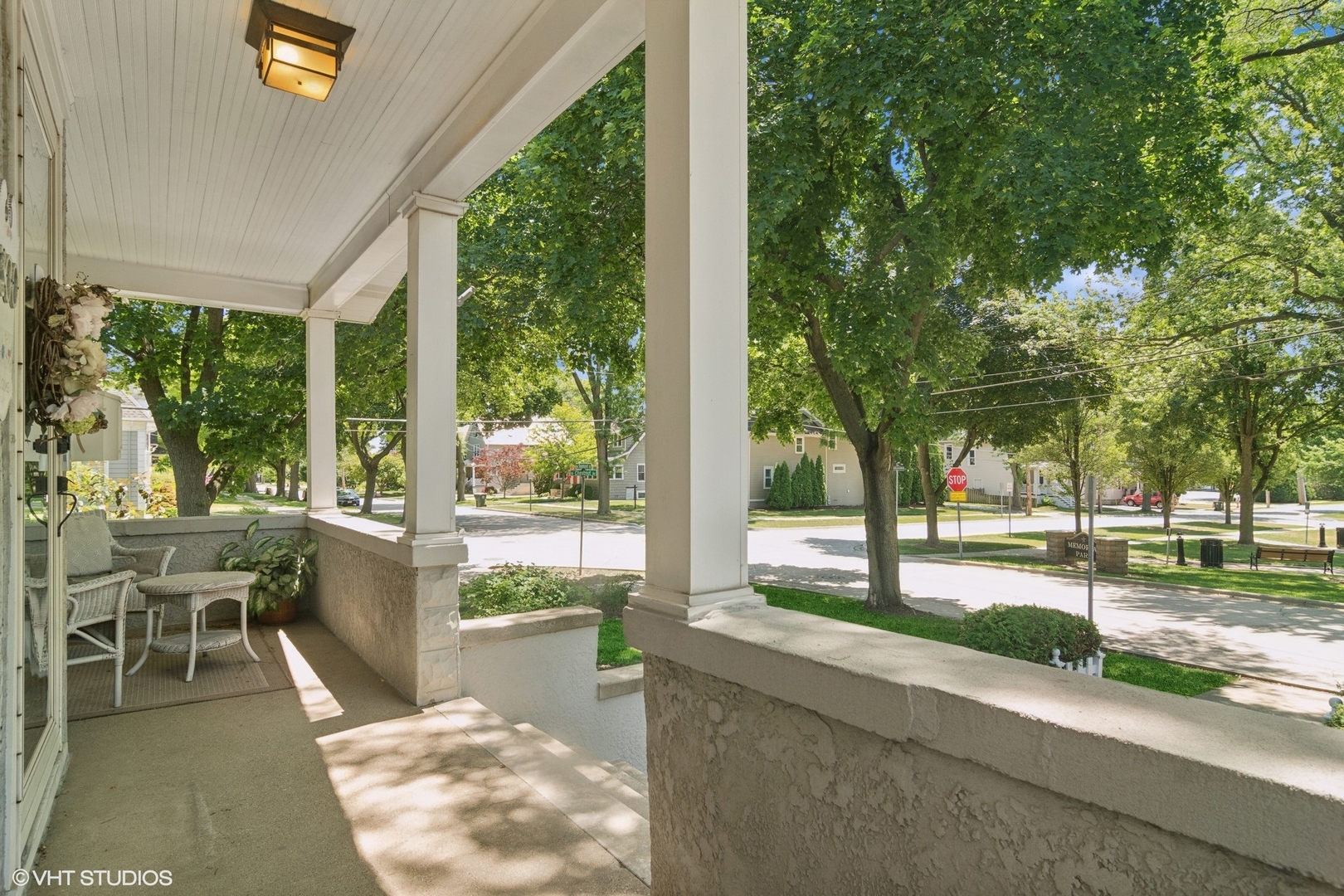 300 W Fremont Street, Arlington Heights, IL 60004