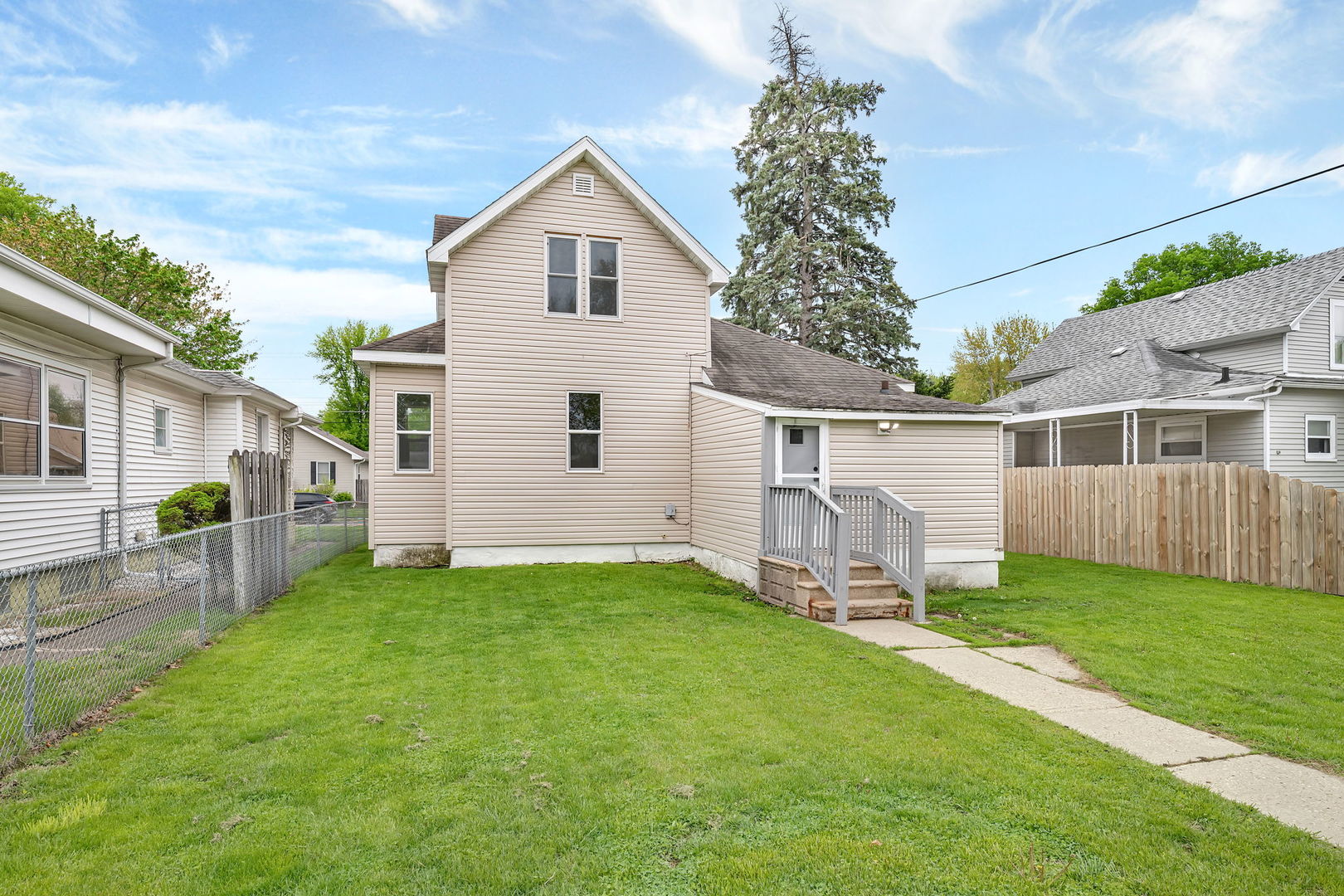 622 E Joliet Street, Ottawa, IL 61350