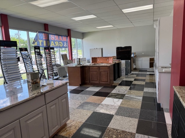 843 W Stagecoach Trail, Yorkville, IL 60560