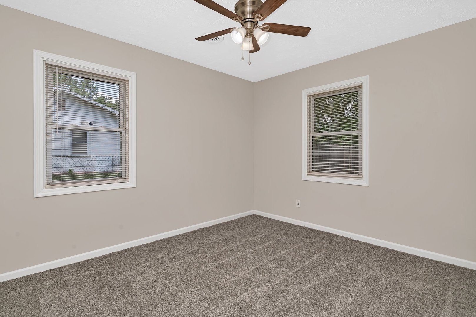 119 Girard Boulevard, Joliet, IL 60433