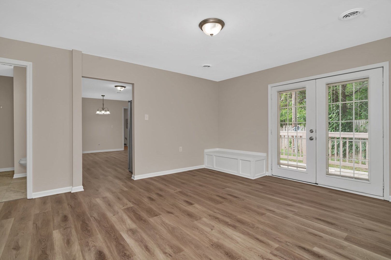 119 Girard Boulevard, Joliet, IL 60433