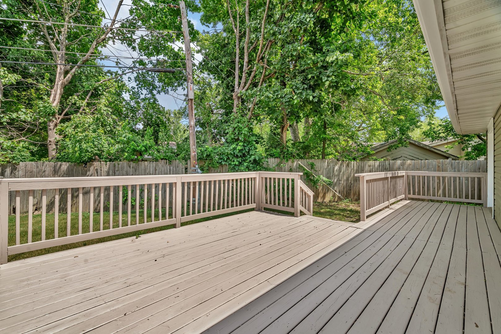 119 Girard Boulevard, Joliet, IL 60433