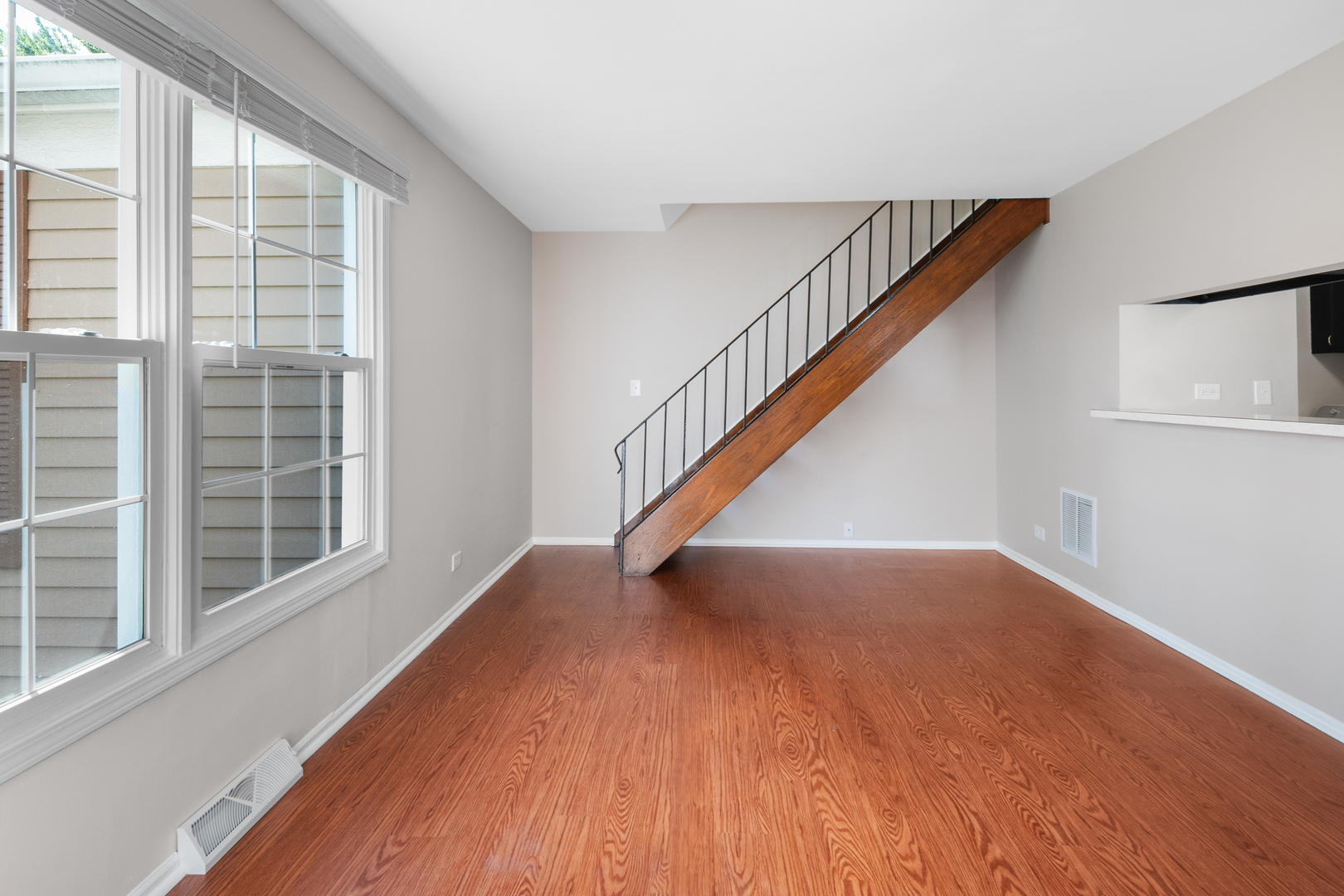 1255 Pearl Avenue #C, Glendale Heights, IL 60139