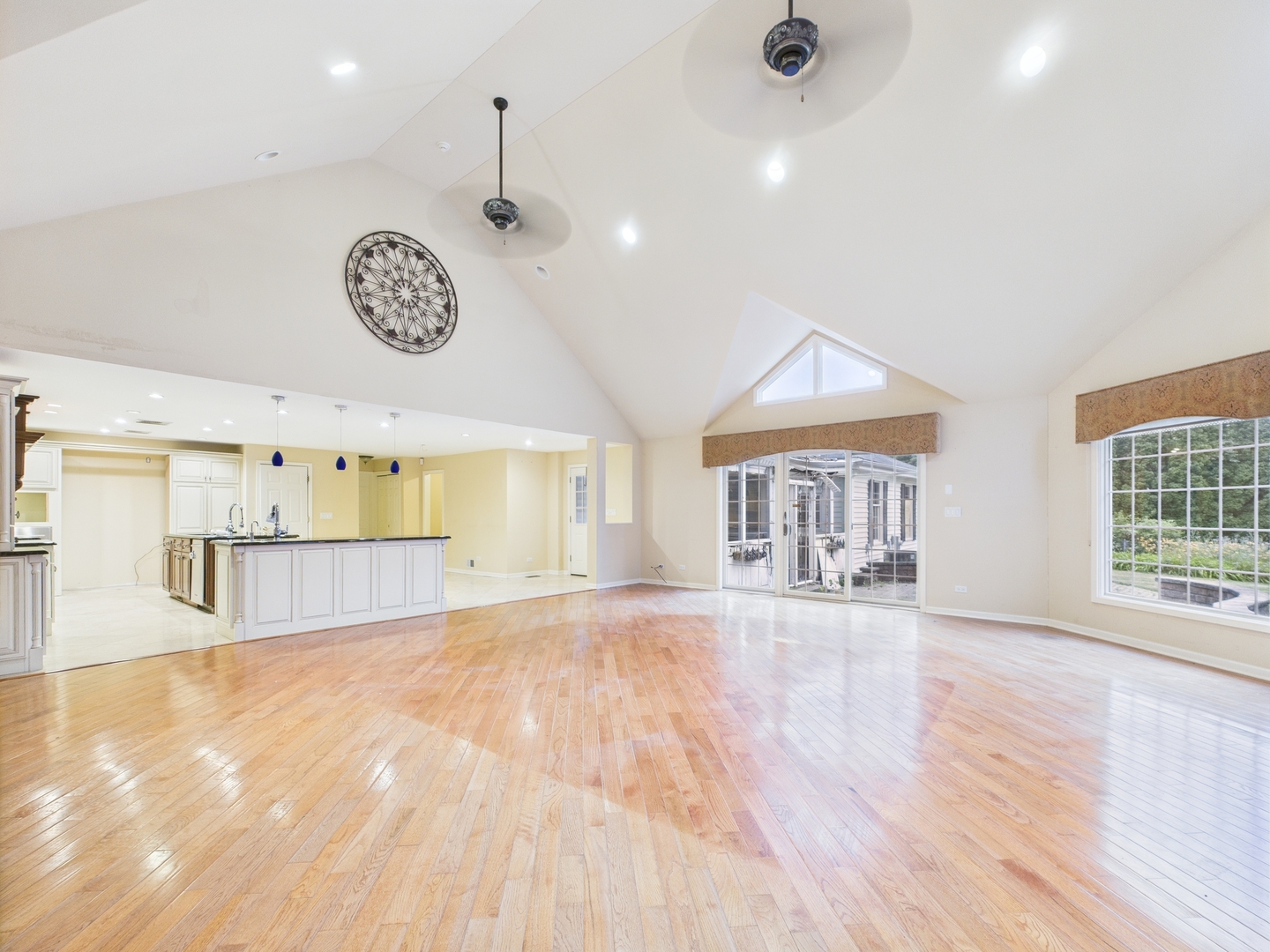 558 Saint Andrews Lane, Inverness, IL 60067