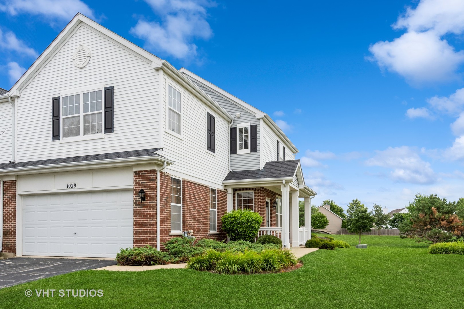 1028 HERON Circle, Joliet, IL 60431