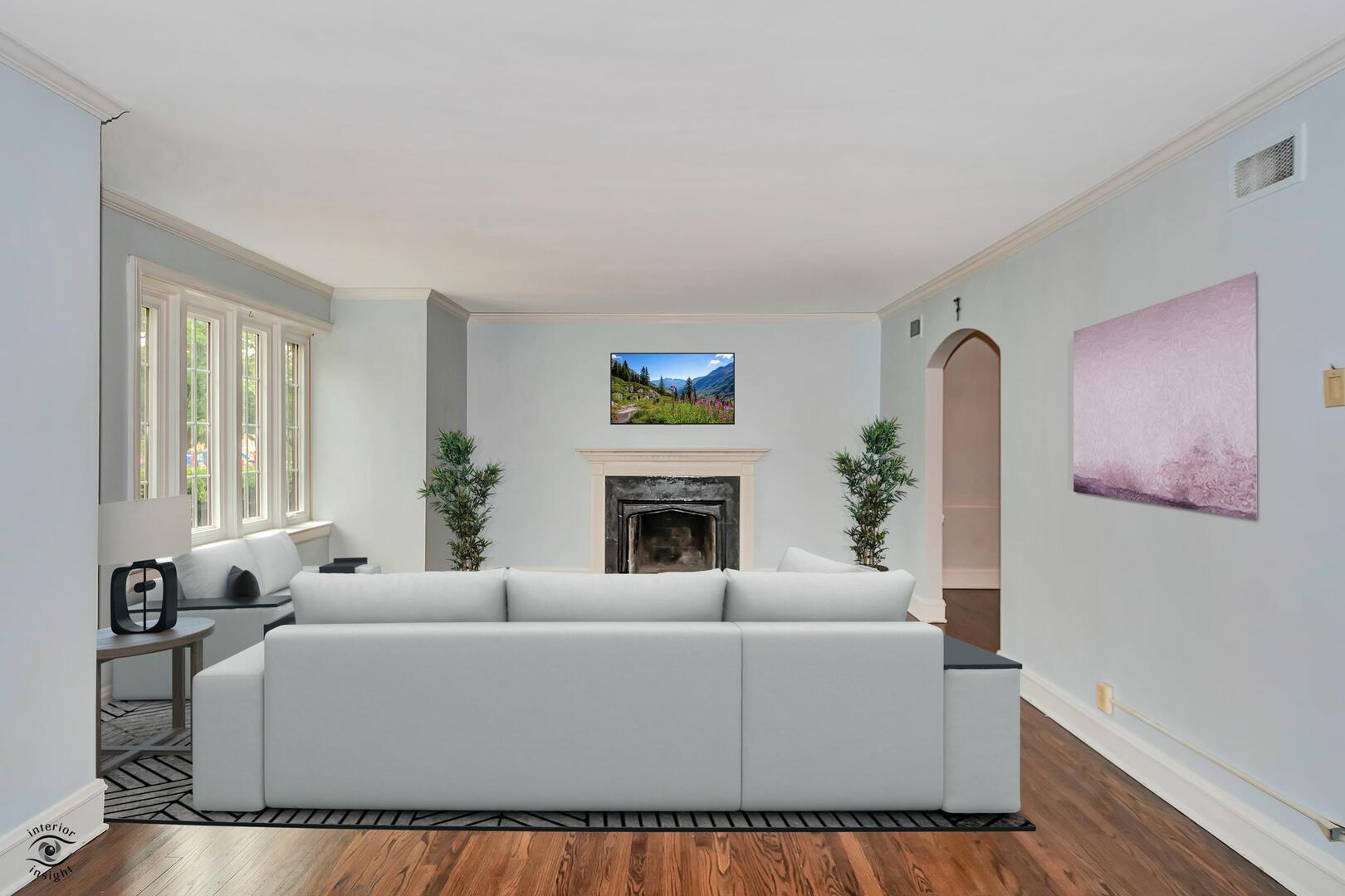 9204 S LEAVITT Street, Chicago, IL 60643