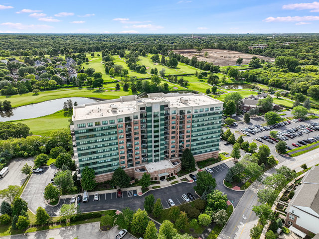 6420 Double Eagle Drive #314, Woodridge, IL 60517