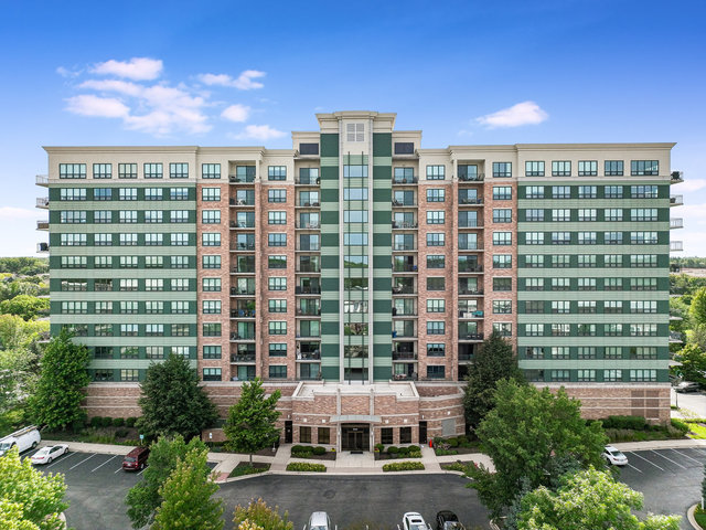 6420 Double Eagle Drive #314, Woodridge, IL 60517
