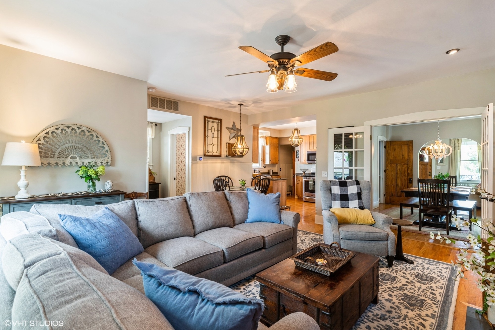 404 S Cumberland Avenue, Park Ridge, IL 60068
