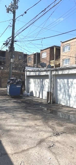 8219 S Ingleside Avenue, Chicago, IL 60619
