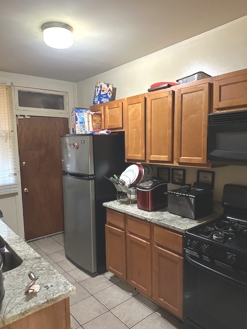 8219 S Ingleside Avenue, Chicago, IL 60619