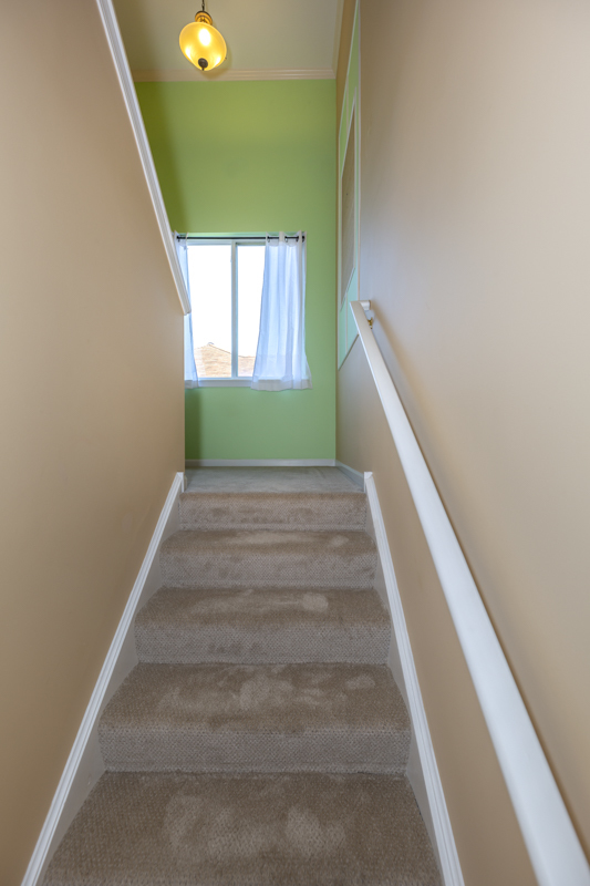 220 STEARN Drive, Genoa, IL 60135