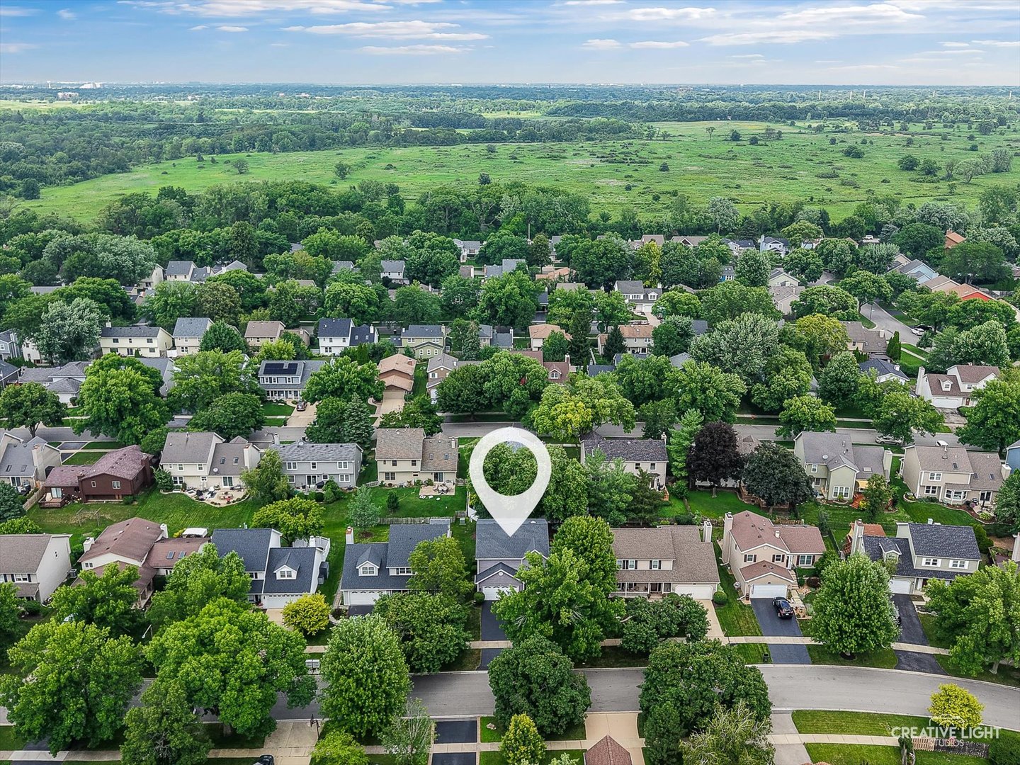 567 Roxbury Drive, Naperville, IL 60565