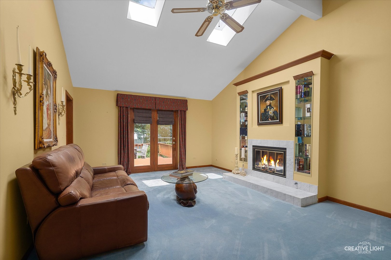 567 Roxbury Drive, Naperville, IL 60565