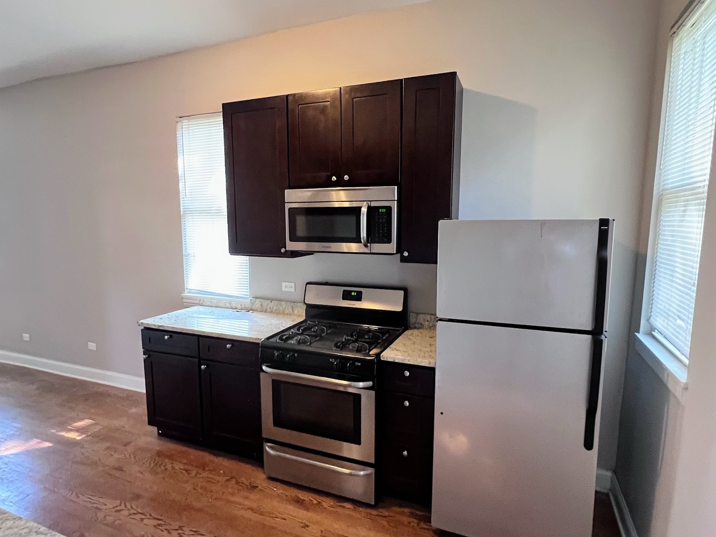 3501 W Cortland Street #1R, Chicago, IL 60647
