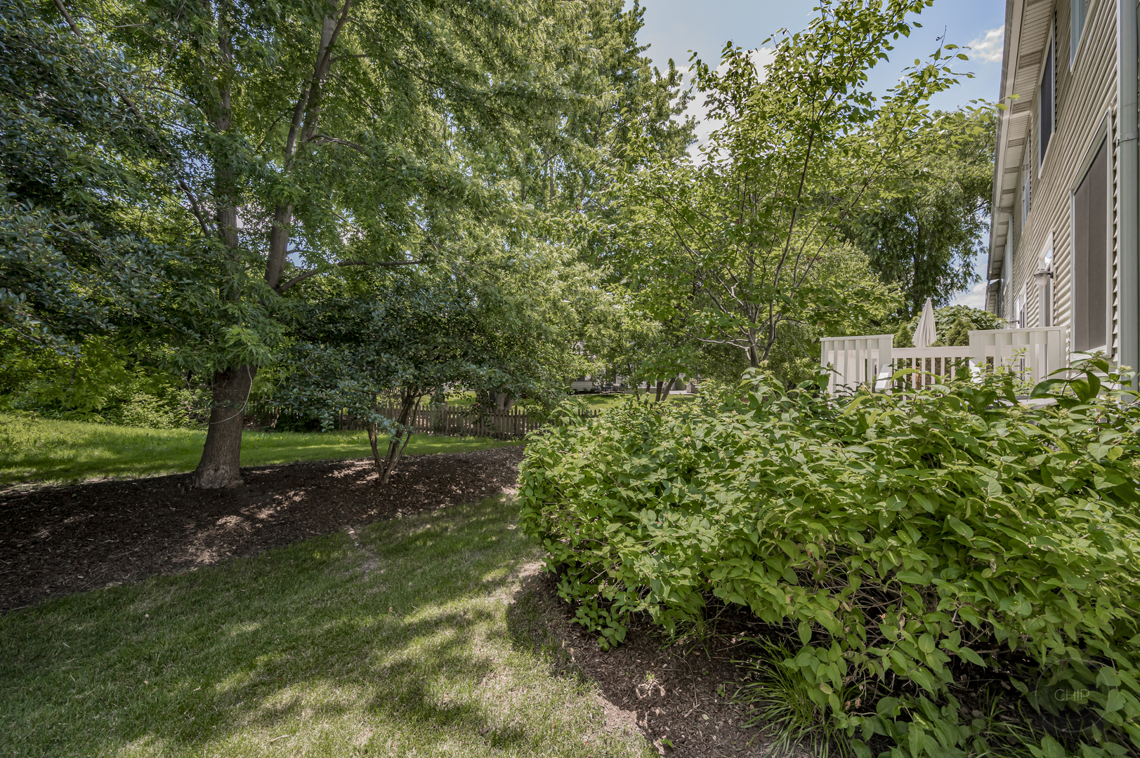 2835 White Thorn Circle, Naperville, IL 60564