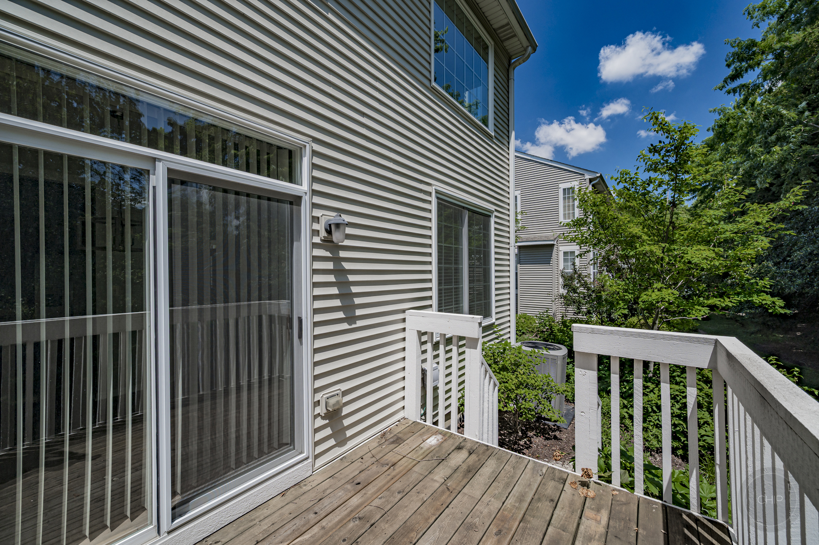 2835 White Thorn Circle, Naperville, IL 60564