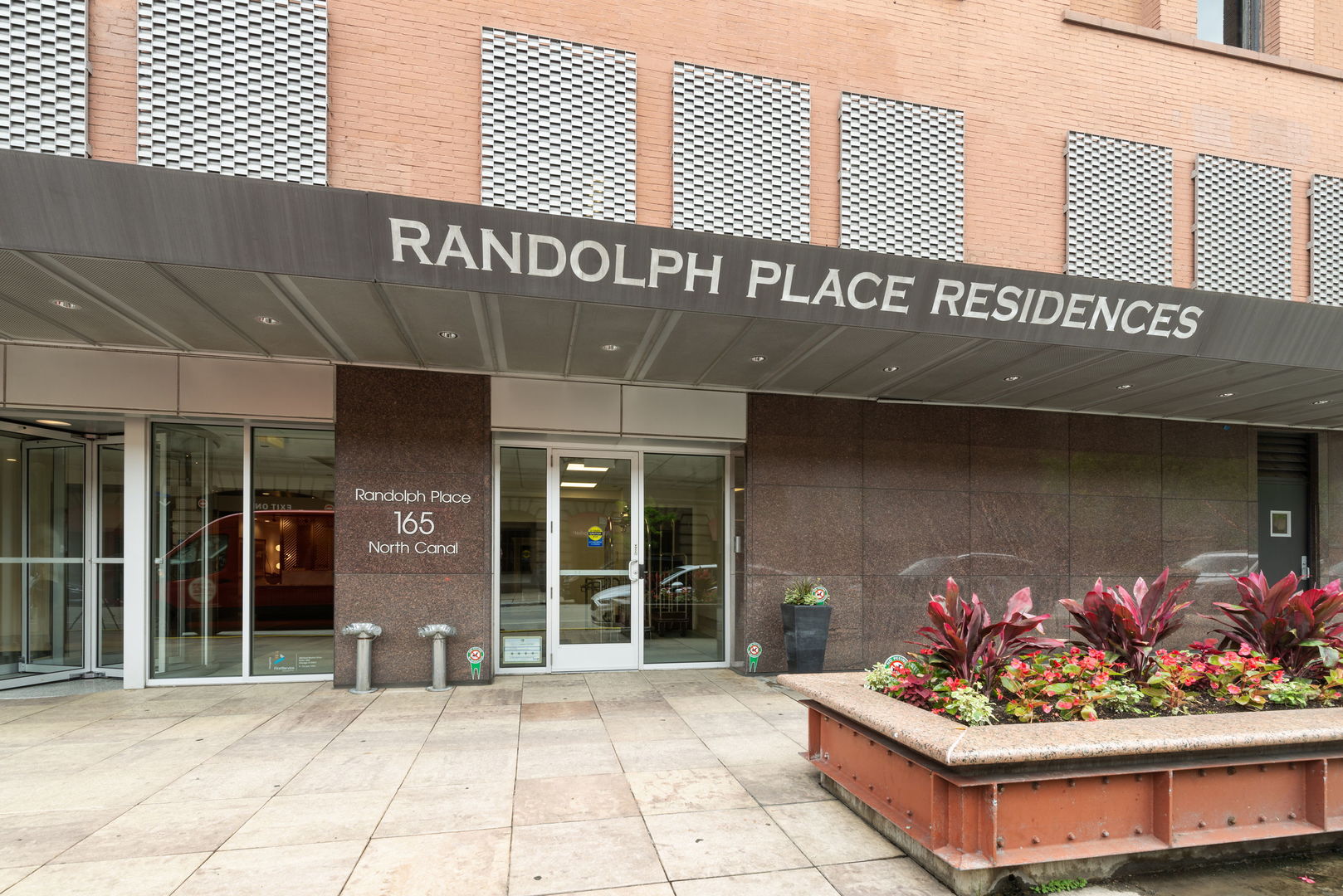 165 N Canal Street #1219, Chicago, IL 60606