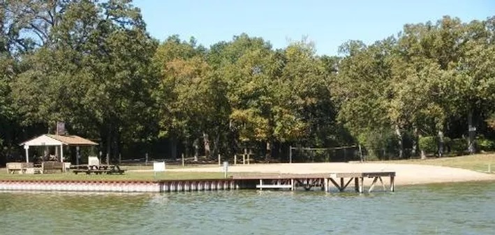 45 Nassau Colony #4, Fox Lake, IL 60020