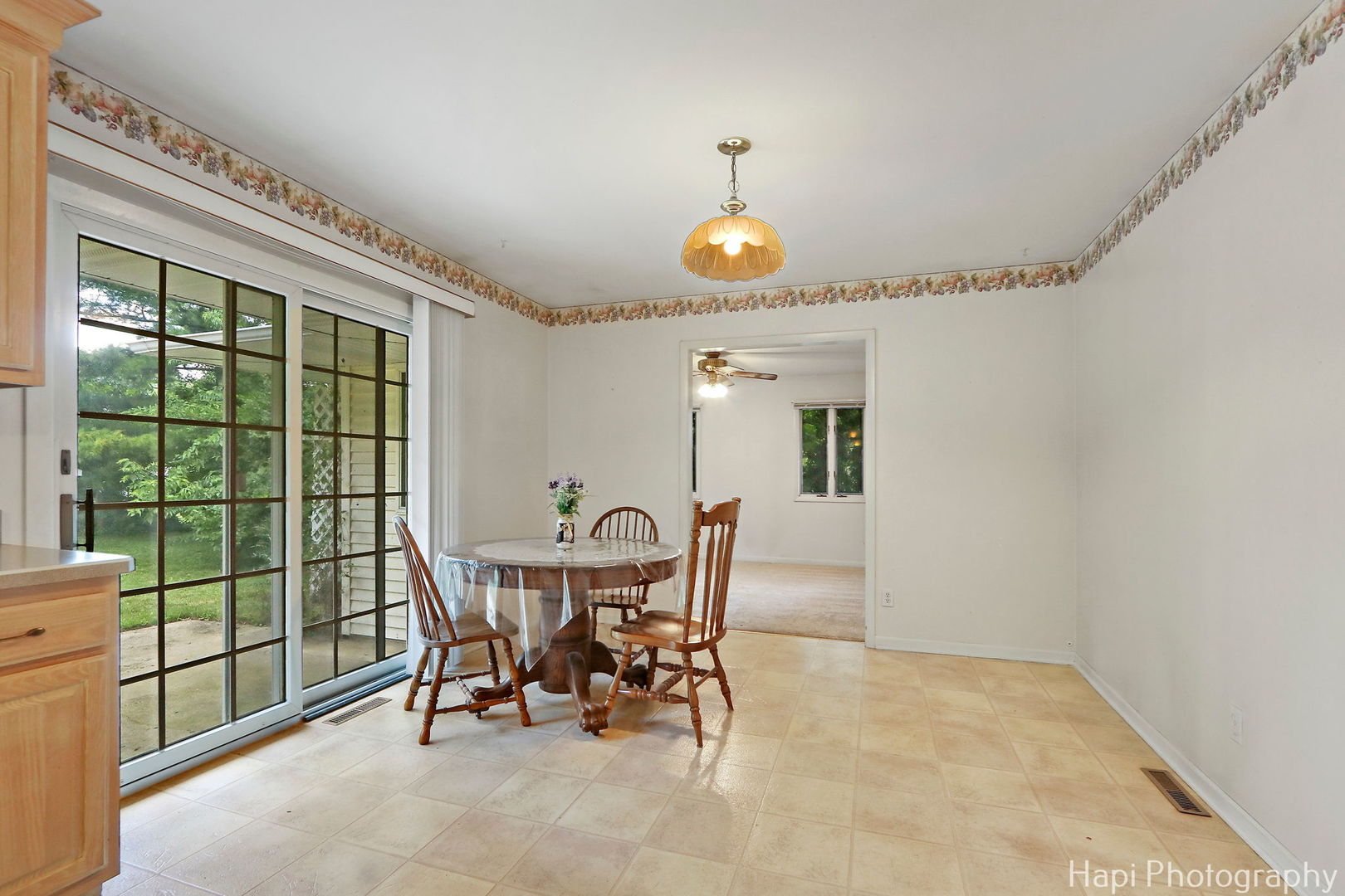 3320 W Skyway Drive, McHenry, IL 60050